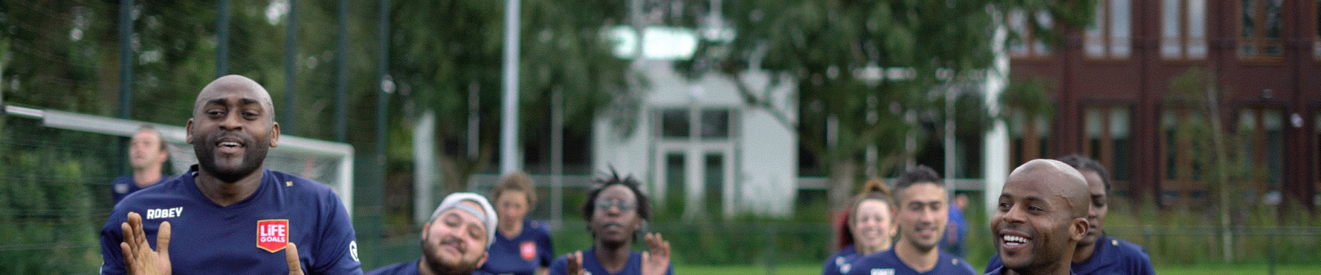 HWC 2017 Training - warming-up, handen klappen.jpg